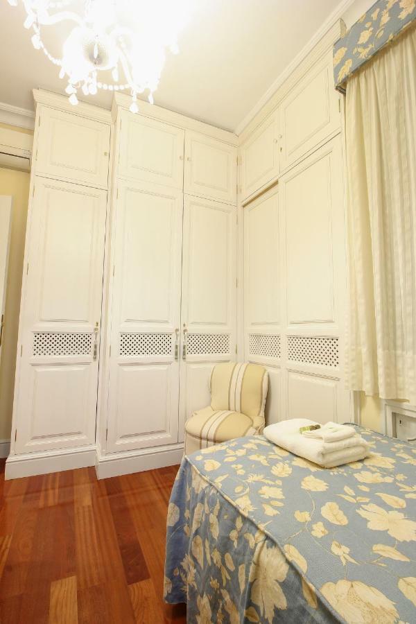 Ferienwohnung Apartamento La Feria Sevilla Exterior foto