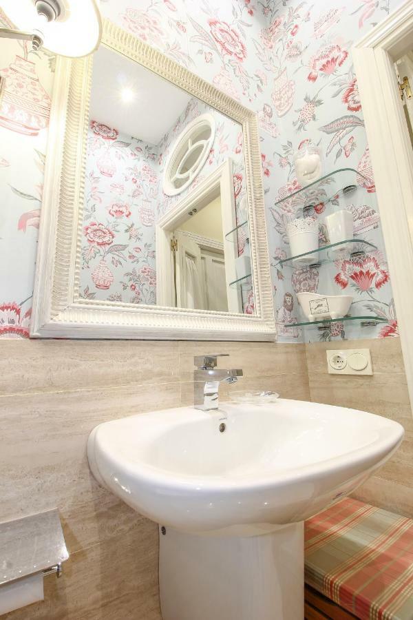 Ferienwohnung Apartamento La Feria Sevilla Exterior foto
